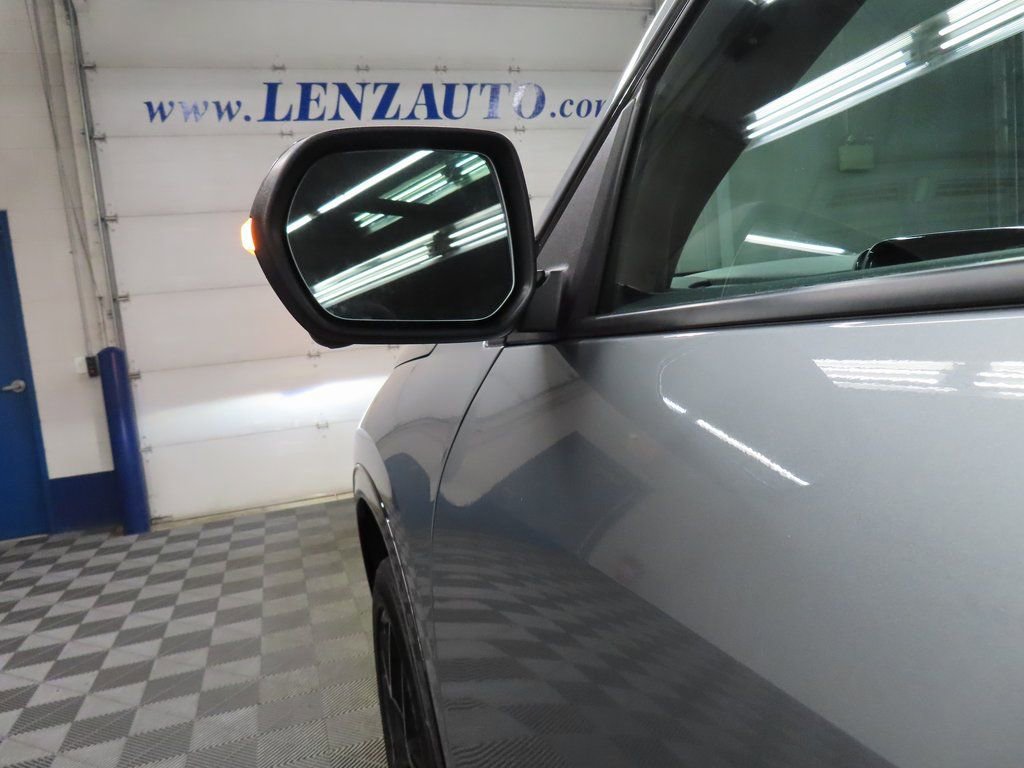 Used 2024 Chevrolet Traverse RS w/ LPO, Floor Liner Package image 70