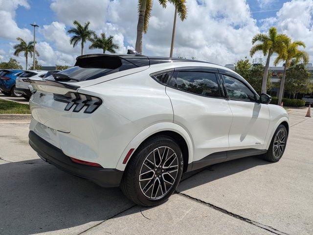 Used 2025 Ford Mustang Mach-E Premium image 4