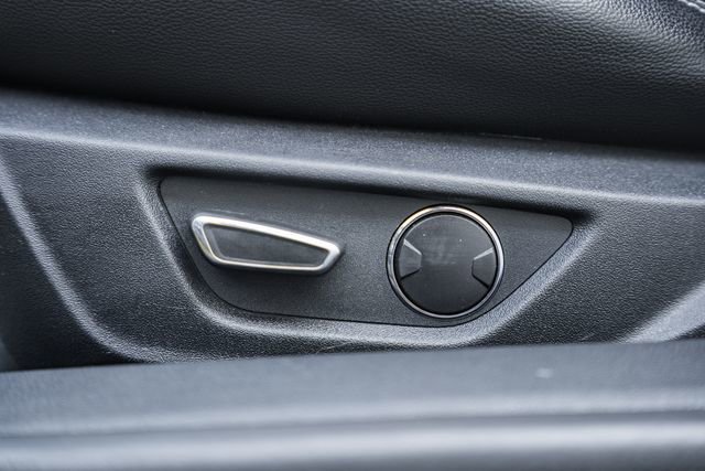 Used 2018 Ford Mustang GT Premium RWD image 41