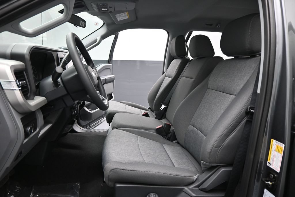New 2026 Ford F250 XL w/ STX Appearance Package AWD/4WD image 9