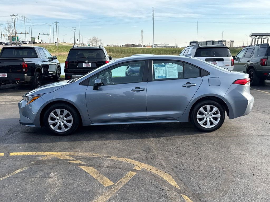 Used 2023 Toyota Corolla LE FWD image 8