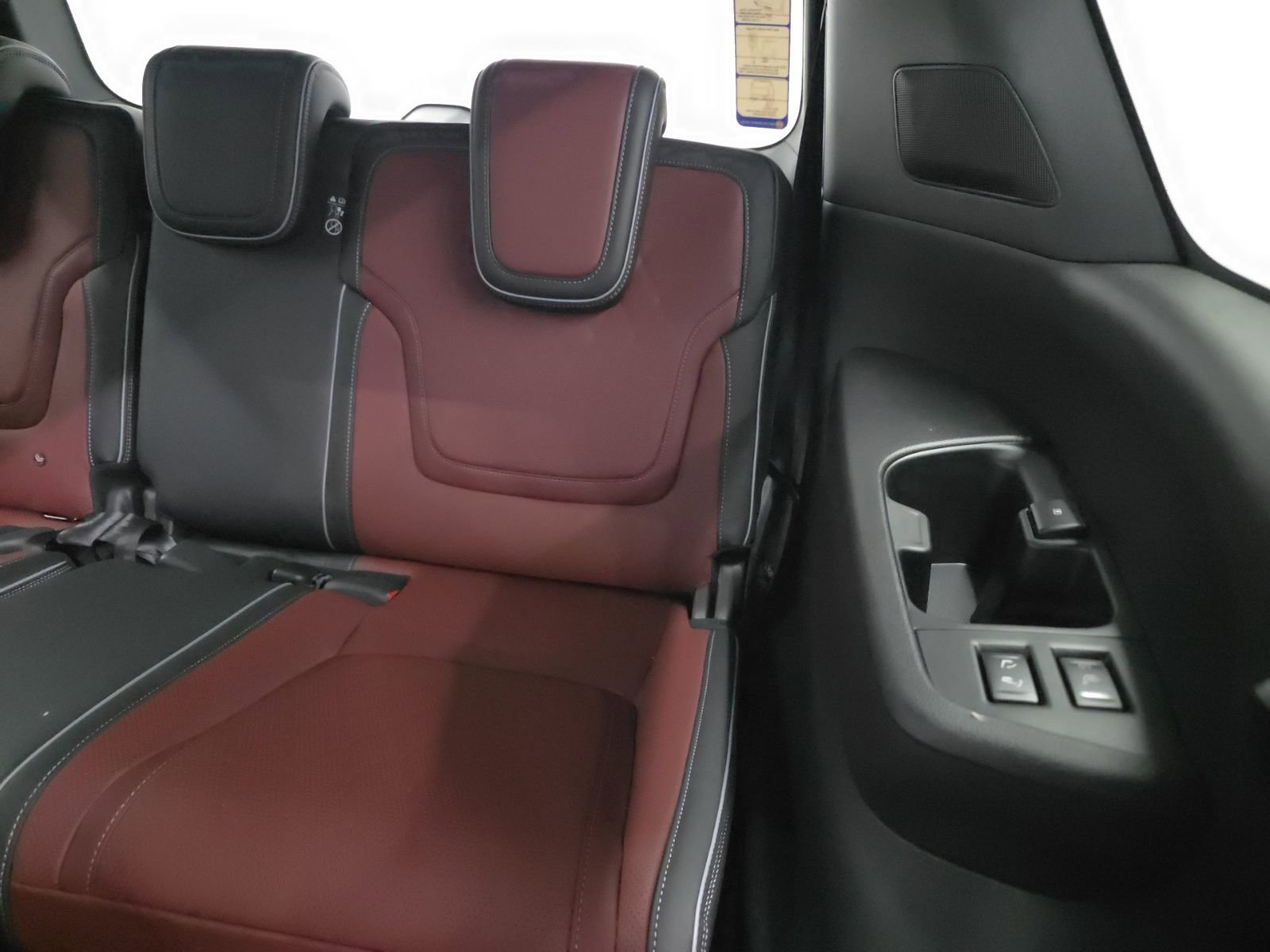 New 2026 INFINITI QX80 Autograph image 29