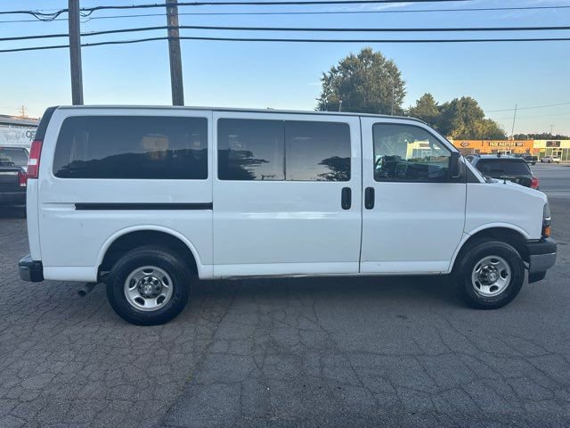 Used 2019 Chevrolet Express 3500 LT w/ LT Preferred Equipment Group image 4