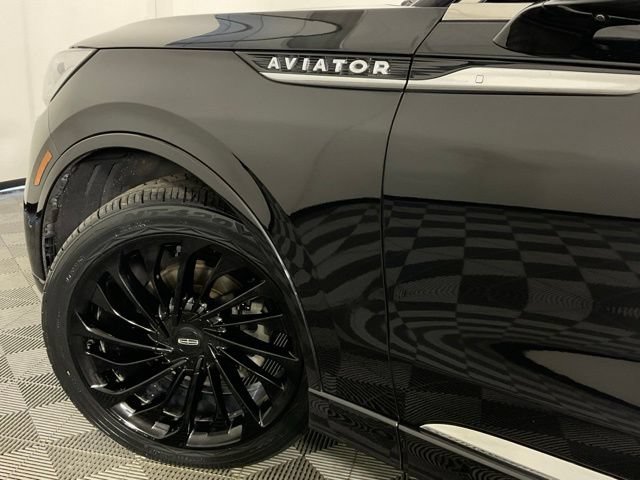 Used 2022 Lincoln Aviator Reserve w/ Equipment Group 201A AWD/4WD image 39