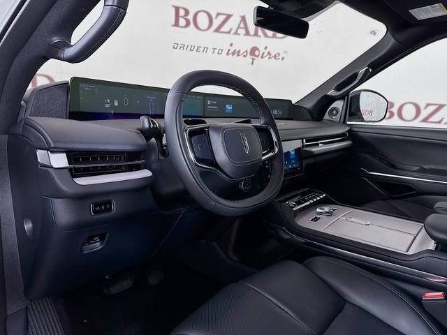 New 2025 Lincoln Navigator Reserve w/ Jet Appearance Package image 9