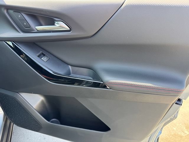 New 2027 Chevrolet Equinox RS w/ Safety and Technology Package FWD image 8