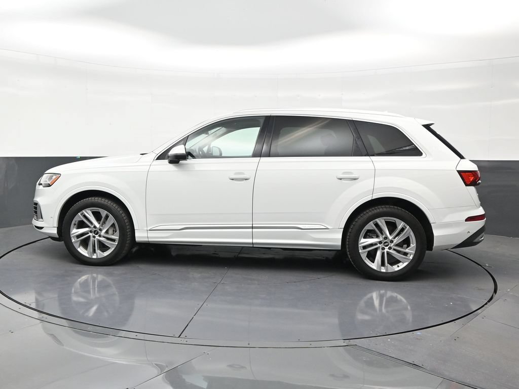 Used 2021 Audi Q7 3.0T Premium Plus AWD/4WD image 2