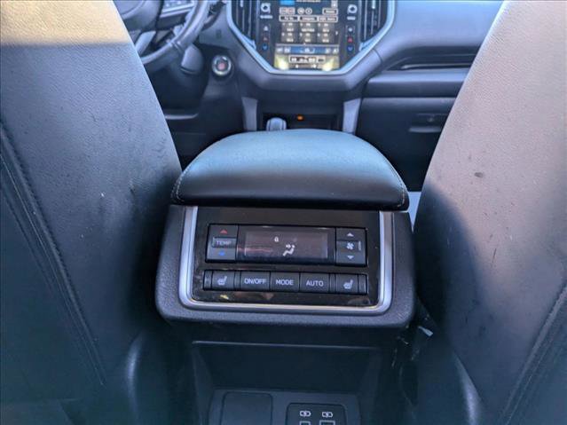 Used 2023 Subaru Ascent Limited image 17