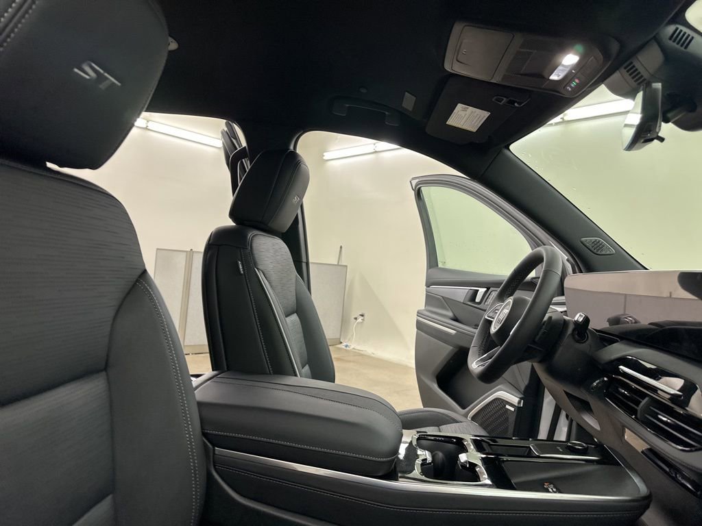 New 2026 Buick Enclave Sport Touring w/ Power Package image 17