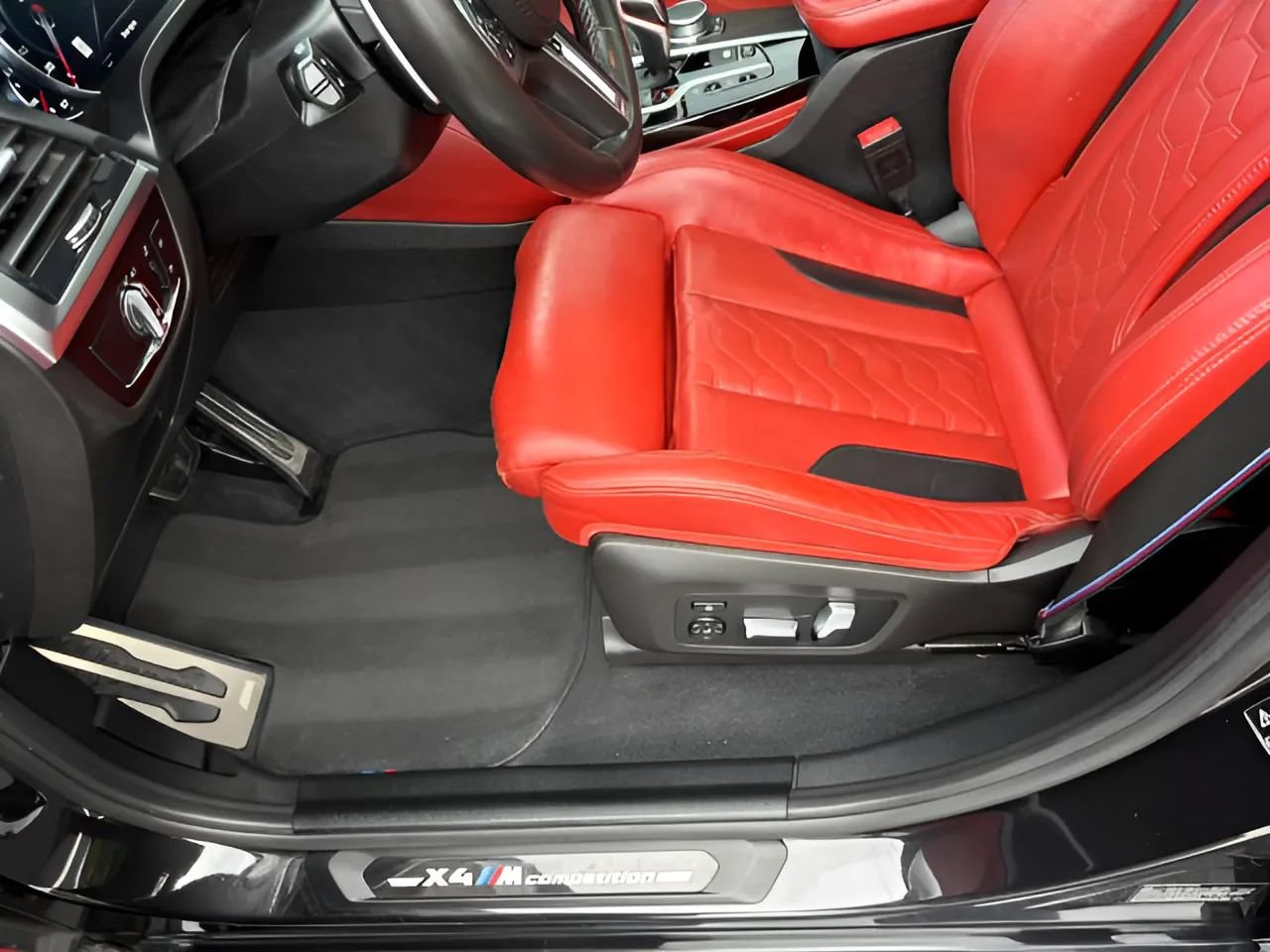 Used 2020 BMW X4 M w/ Executive Package AWD/4WD image 10