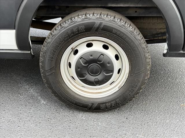 Used 2023 Ford Transit 150 Medium Roof RWD image 12
