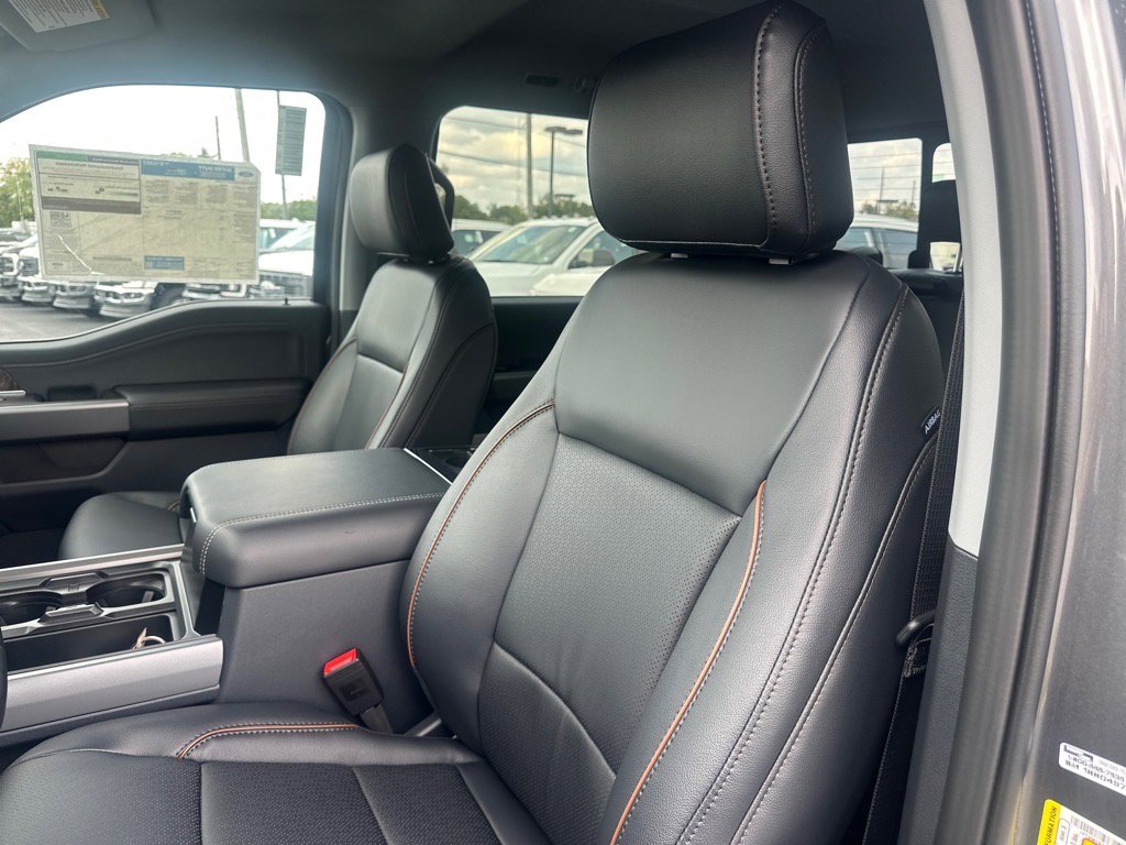 New 2026 Ford F250 Lariat image 17