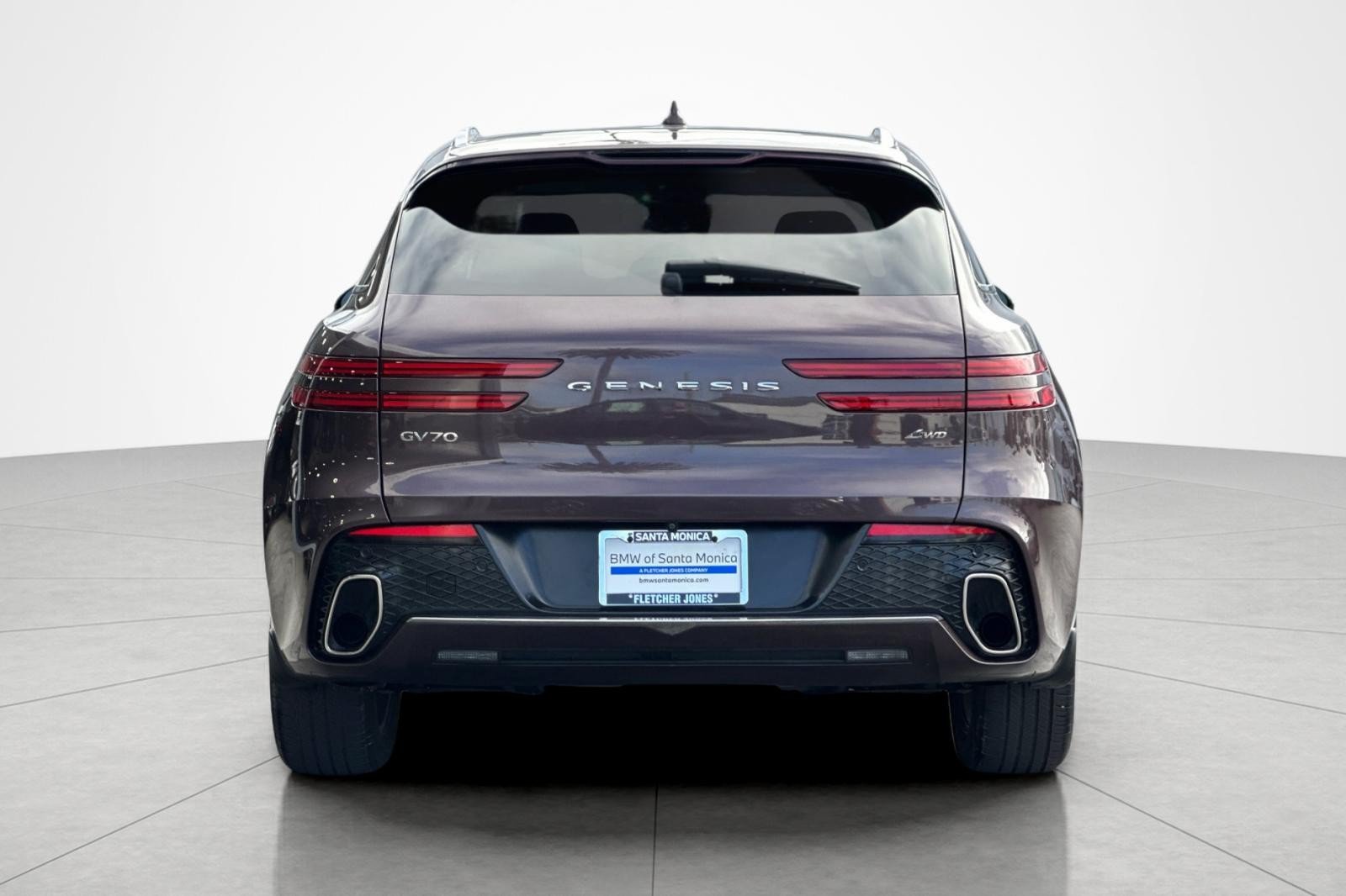 Used 2023 Genesis GV70 2.5T w/ Select Package AWD/4WD image 4