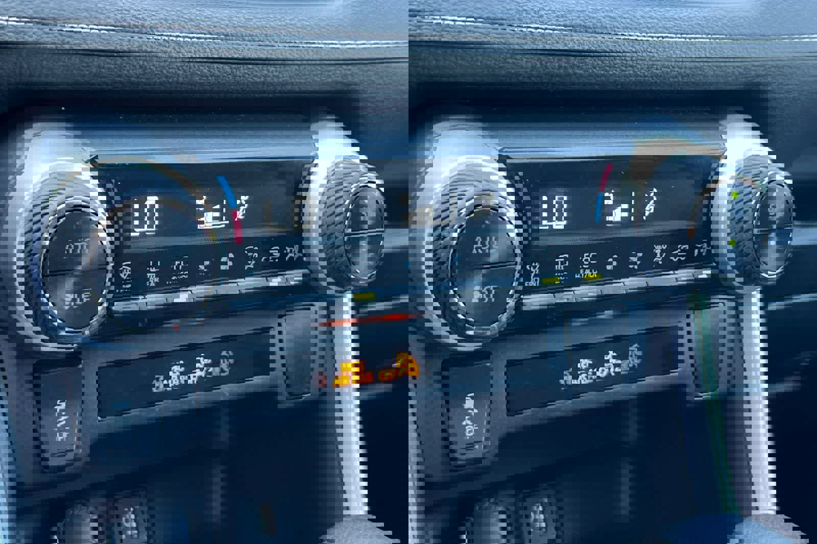 Used 2023 Toyota RAV4 AWD Hybrid image 24