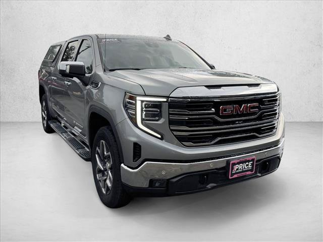 Used 2025 GMC Sierra 1500 SLT w/ SLT Premium Plus Package AWD/4WD image 3