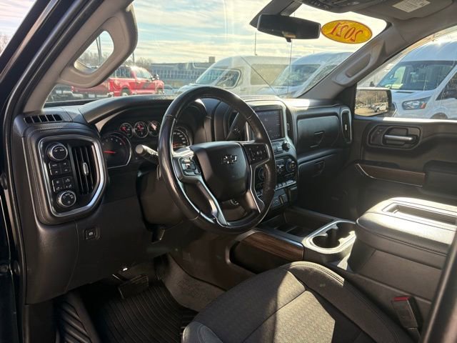 Used 2021 Chevrolet Silverado 1500 LT Trail Boss w/ Convenience Package II image 3