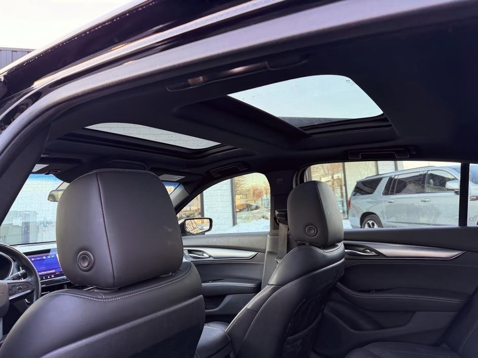 Used 2022 Cadillac CT5 Premium Luxury image 10