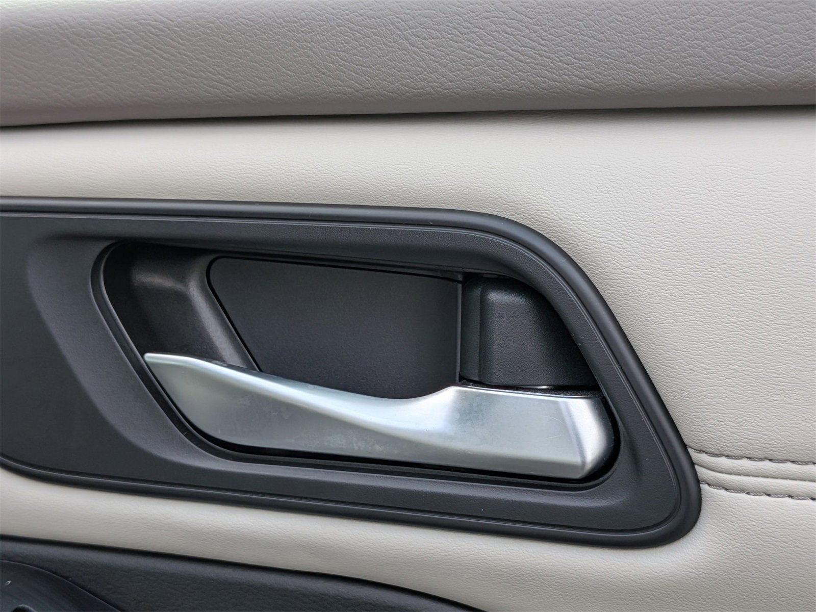 Used 2022 Nissan Rogue SL image 36