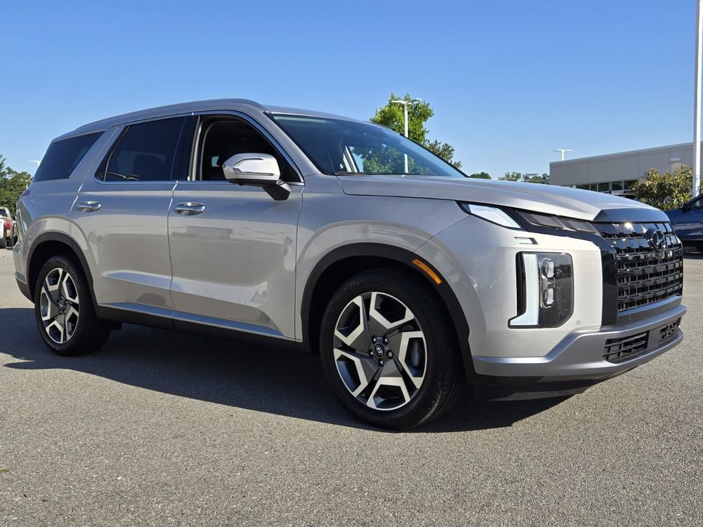 Used 2025 Hyundai Palisade SEL FWD image 7