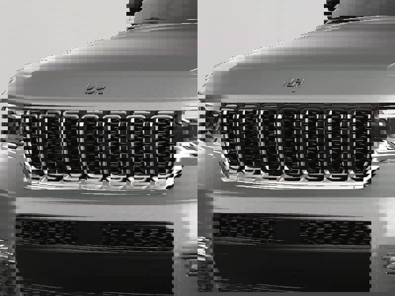 New 2025 Jeep Grand Cherokee L Limited image 14