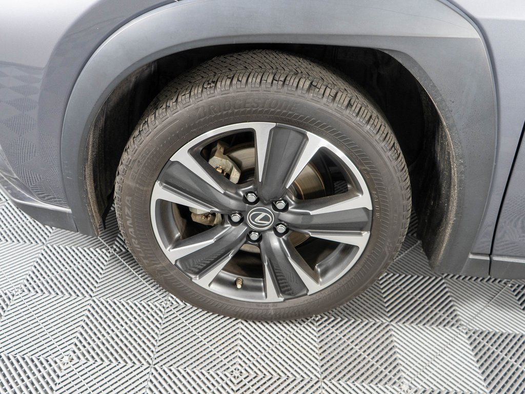 Used 2021 Lexus UX 250h image 24