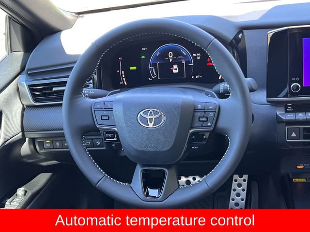 New 2026 Toyota Camry SE image 12