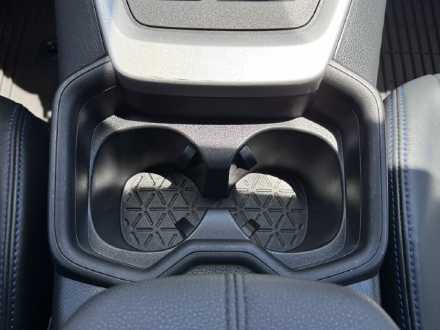 Used 2021 Toyota RAV4 XSE AWD/4WD image 12