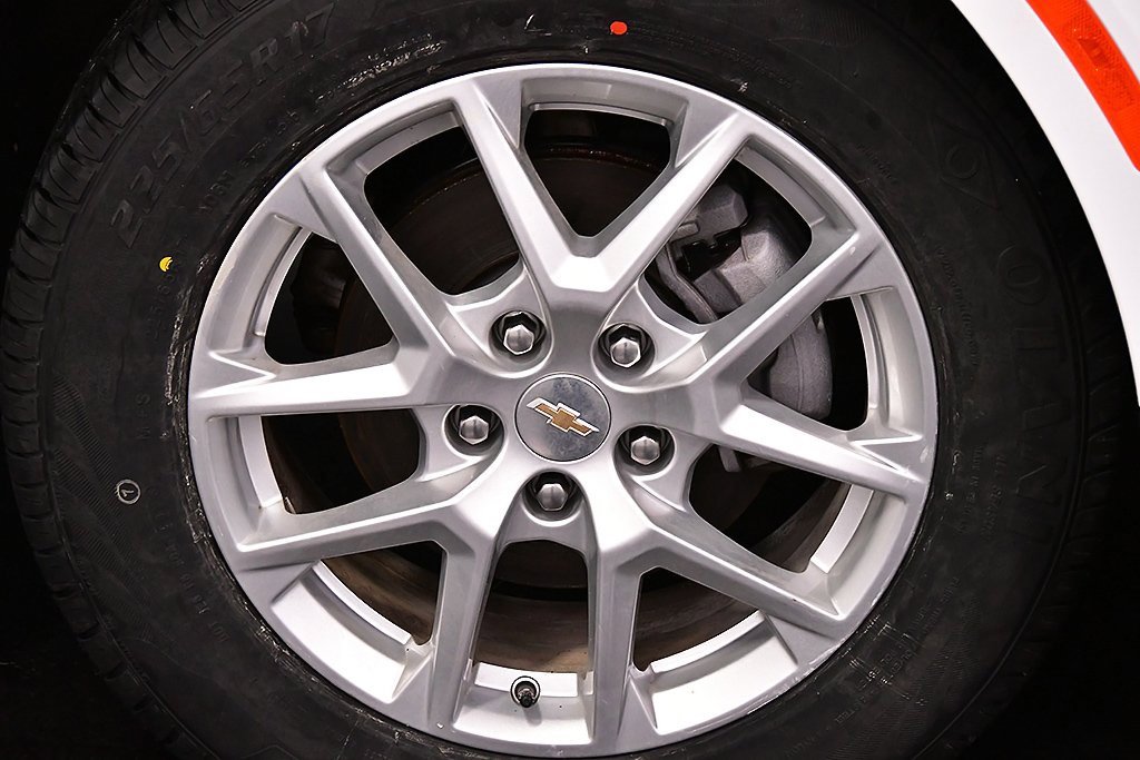 Used 2024 Chevrolet Equinox LT image 9