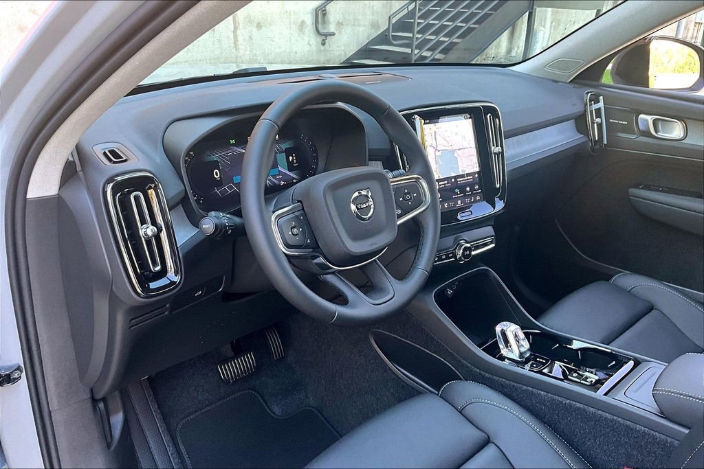 New 2026 Volvo XC40 B5 Ultra AWD/4WD image 26