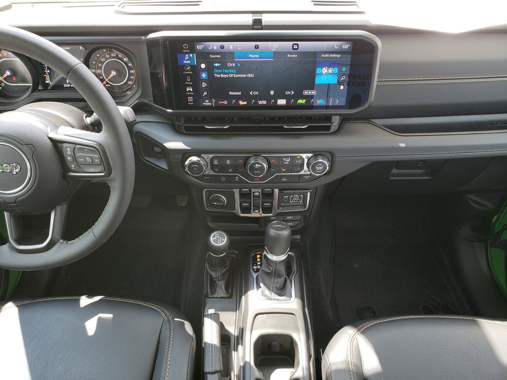 New 2026 Jeep Gladiator Sport AWD/4WD image 15