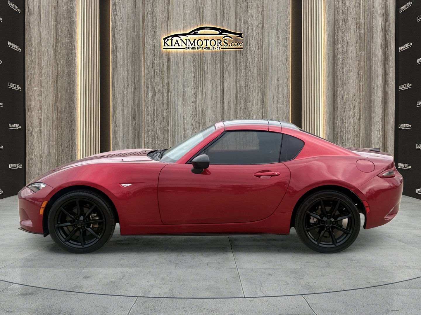 Used 2020 MAZDA MX-5 Miata RF Grand Touring image 4