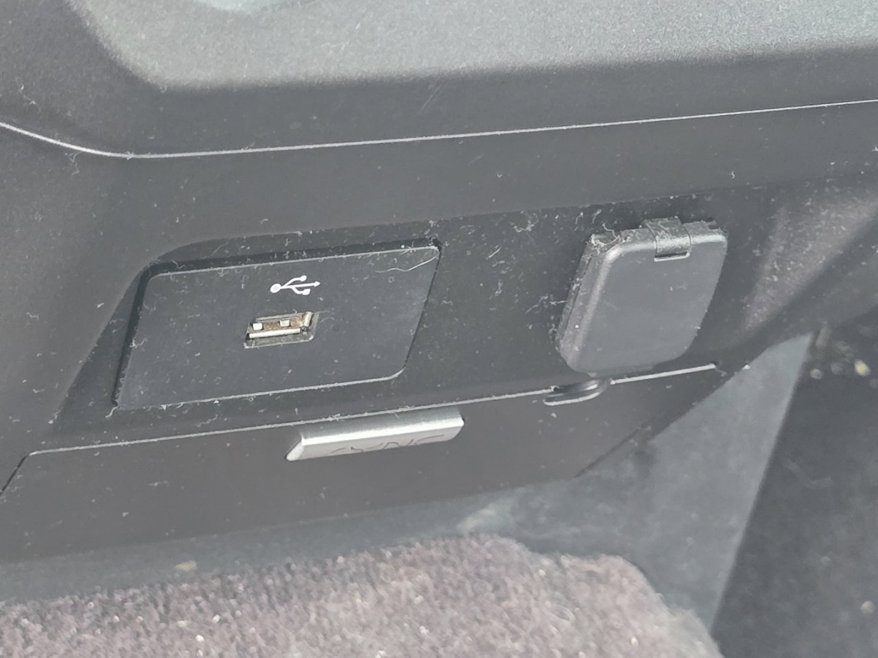 Used 2017 Ford F150 XLT image 24