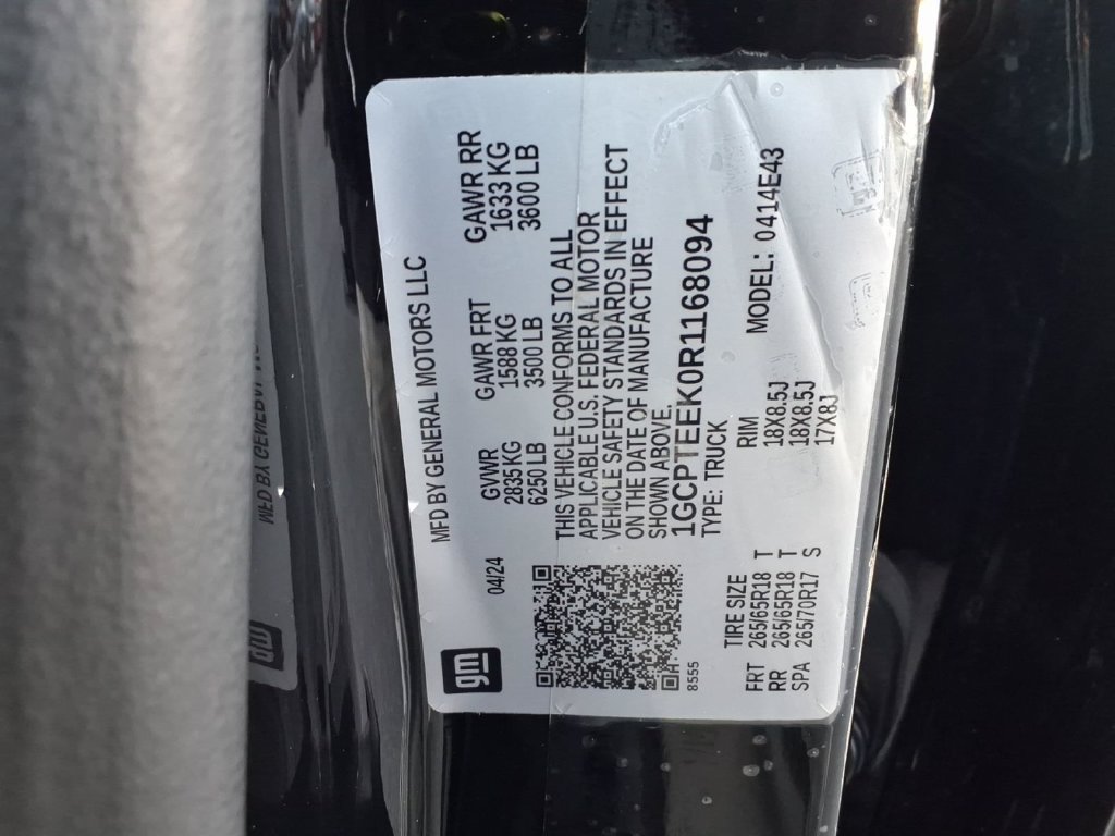 Certified 2024 Chevrolet Colorado Trail Boss w/ Advanced Trailering Package AWD/4WD image 28