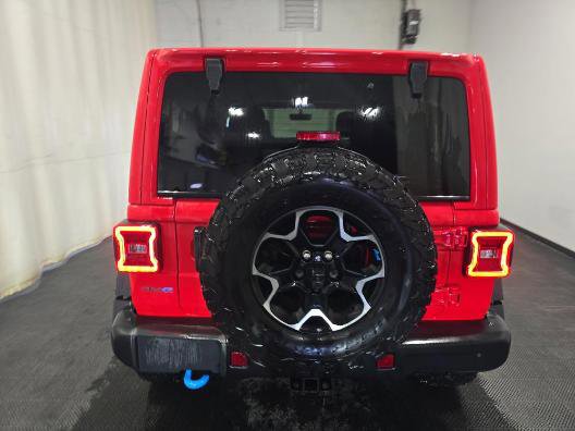 Used 2021 Jeep Wrangler Unlimited Rubicon 4xe w/ Steel Bumper Group AWD/4WD image 5