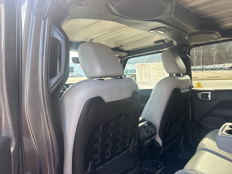 Used 2022 Jeep Gladiator Mojave w/ LED Lighting Group image 20