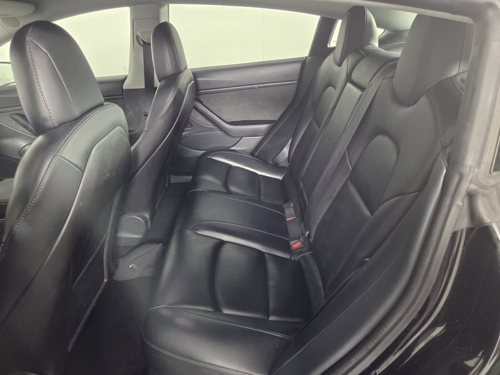 Used 2020 Tesla Model 3 Long Range AWD/4WD image 18