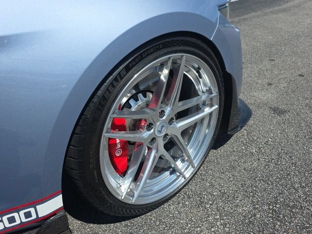 Used 2022 Ford Mustang Shelby GT500 w/ Technology Package RWD image 12