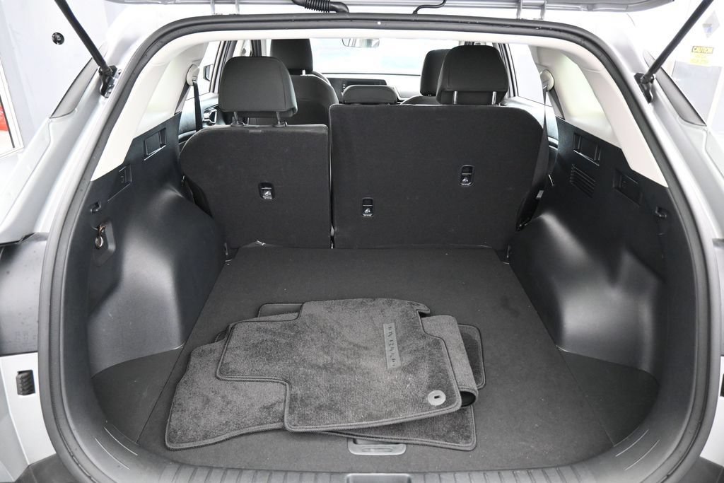 Used 2024 Kia Sportage LX AWD/4WD image 40