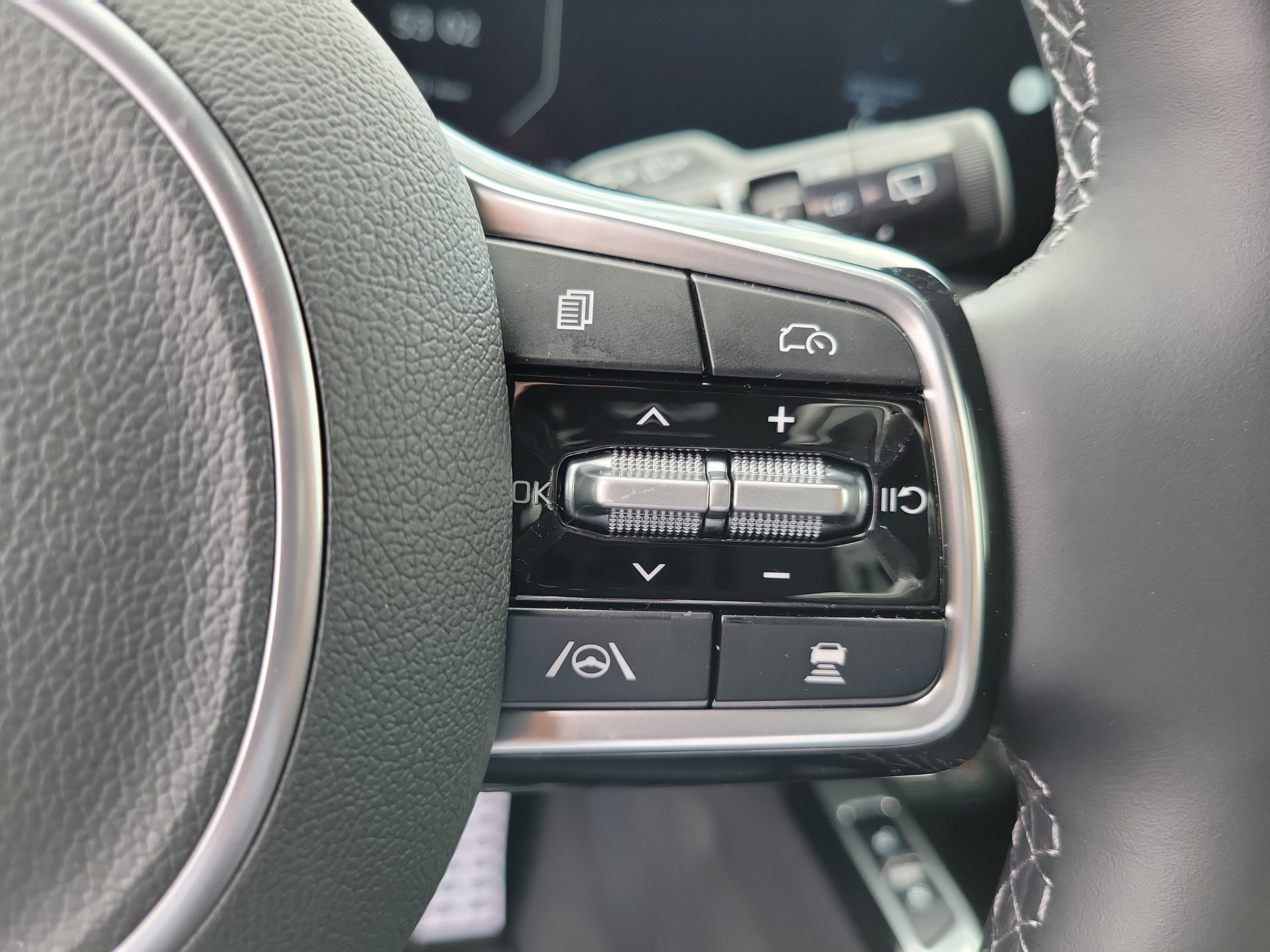 New 2025 Kia Sorento SX Prestige image 26