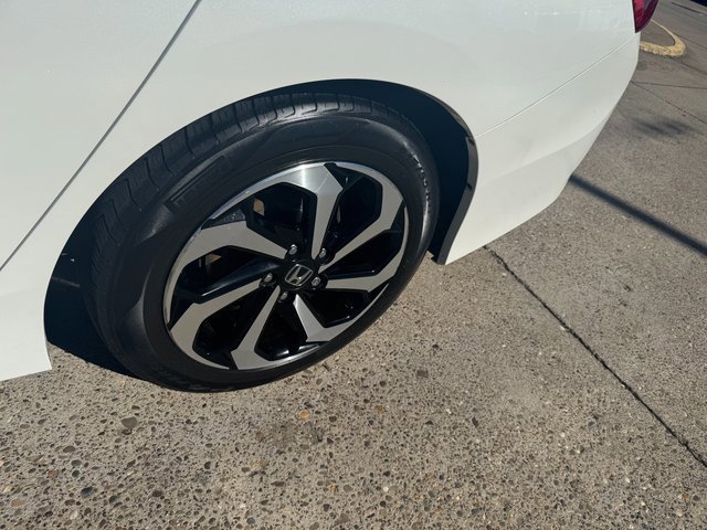 Used 2017 Honda Accord EX image 20