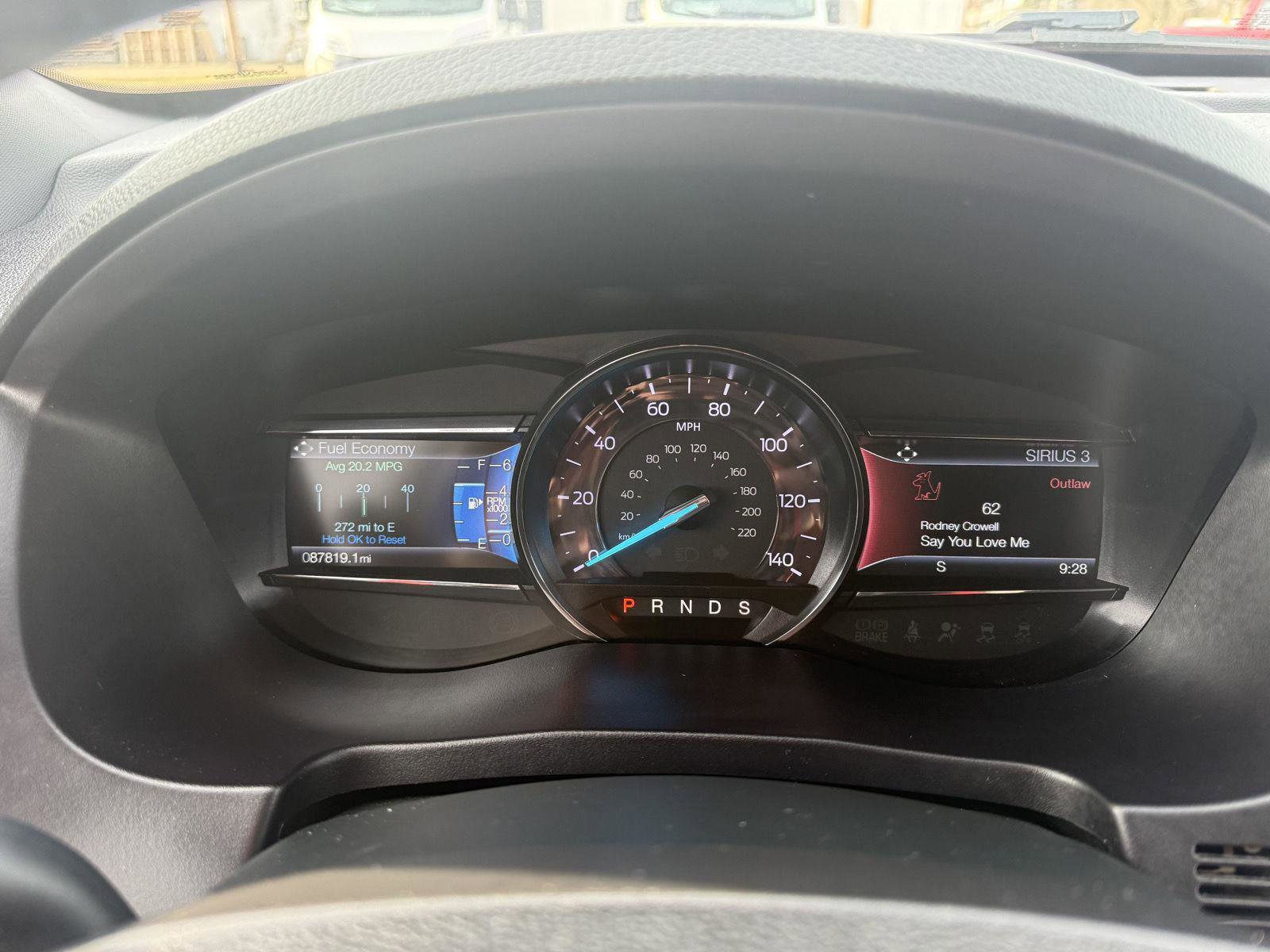 Used 2019 Ford Explorer XLT w/ Equipment Group 202A image 15