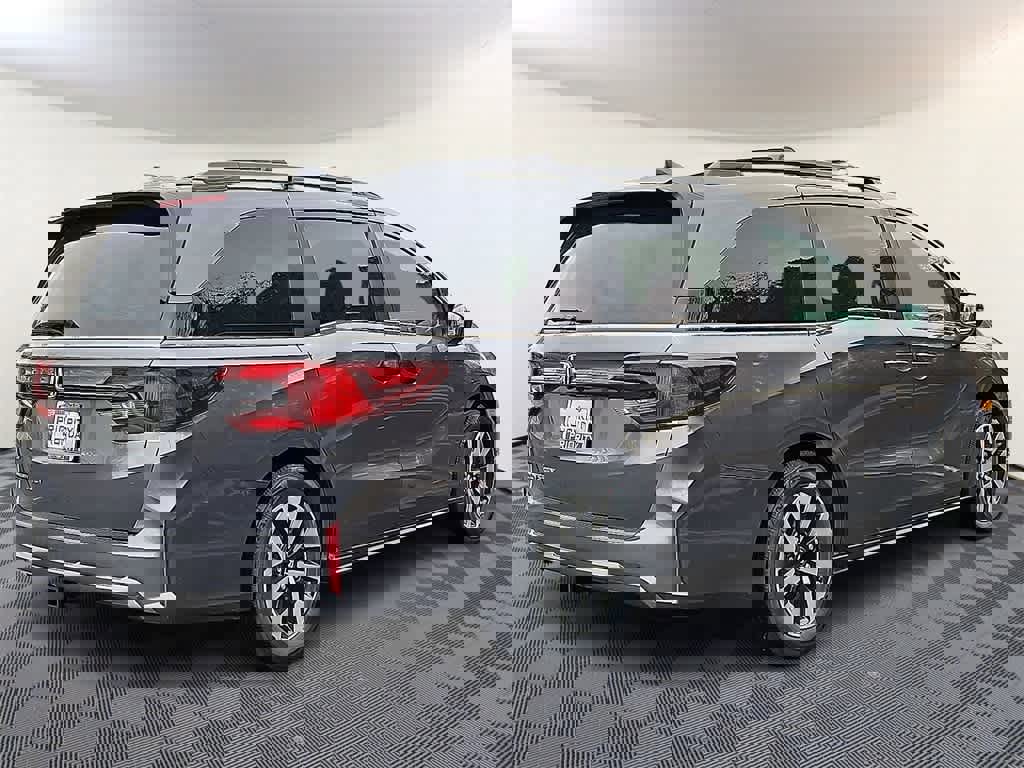 New 2026 Honda Odyssey EX-L image 3