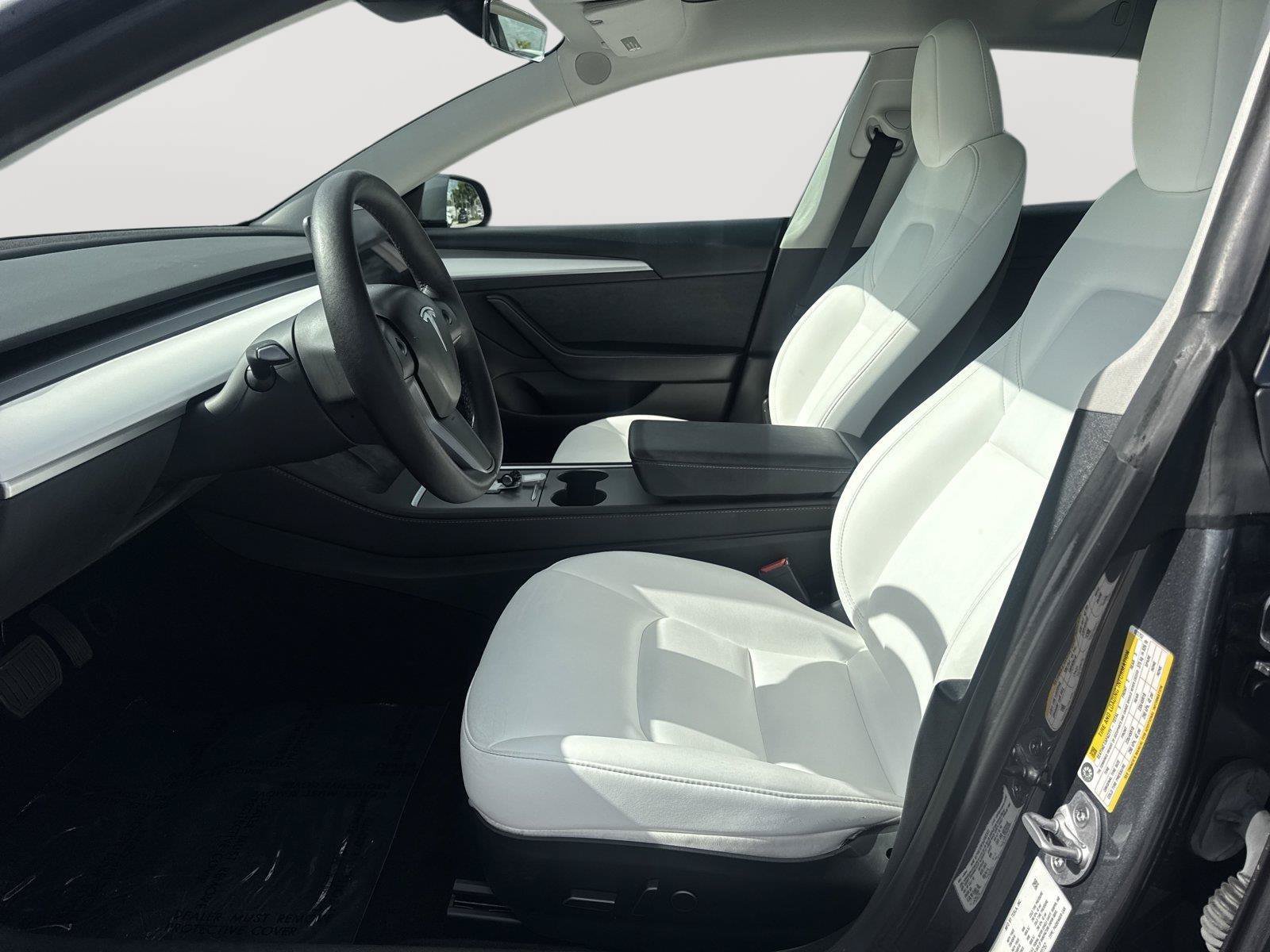 Used 2023 Tesla Model 3 Standard Range RWD image 9