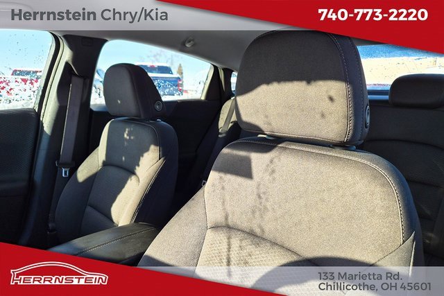 Used 2024 Chevrolet Malibu LT image 22