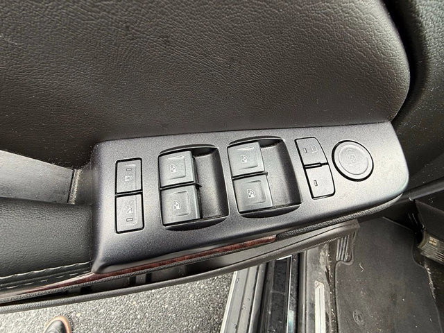 Used 2018 GMC Yukon SLT image 26