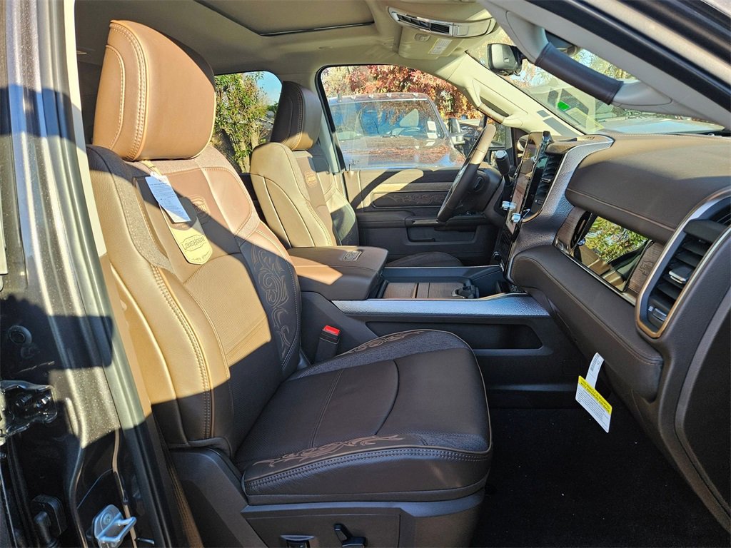 New 2026 RAM 3500 Limited image 19