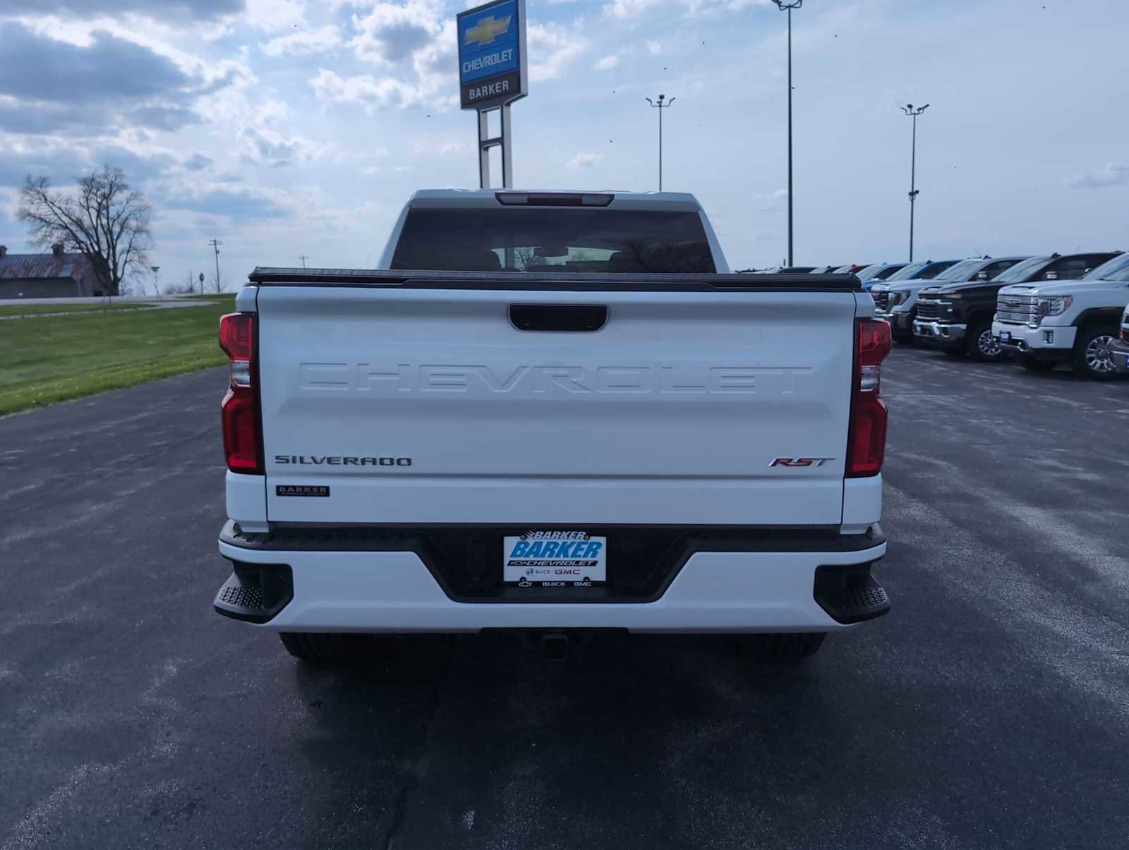 Used 2023 Chevrolet Silverado 1500 RST w/ Protection Package AWD/4WD image 13