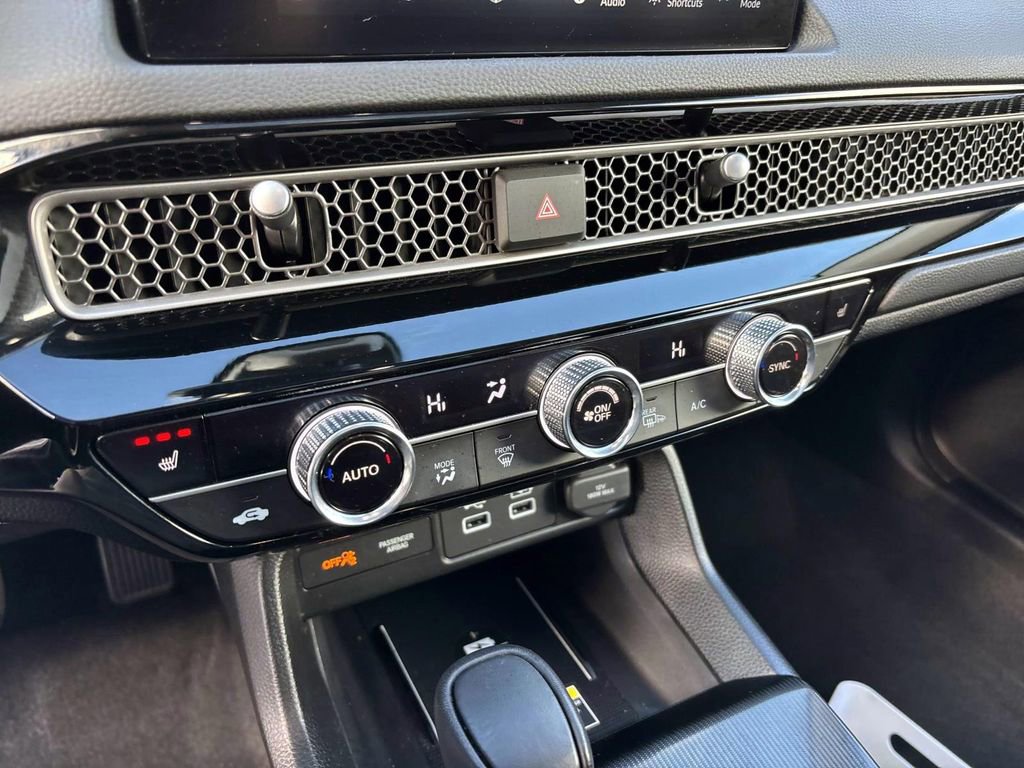 Used 2024 Honda Civic Touring image 21