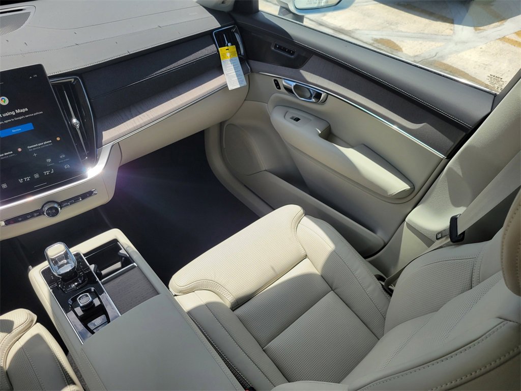 New 2026 Volvo XC90 B6 Ultra image 8