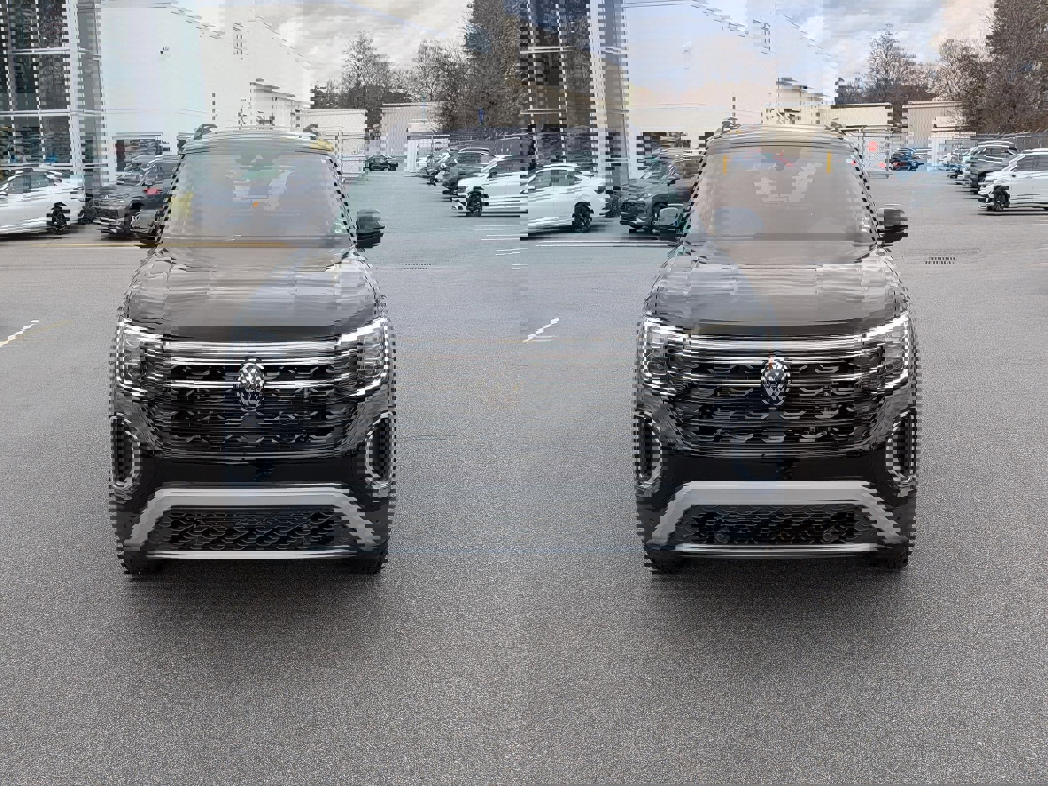 New 2026 Volkswagen Atlas Peak Edition image 8